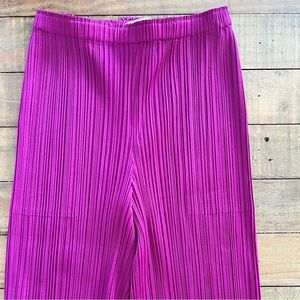 SOLD - Issey Miyake Pleats Please cropped pants
